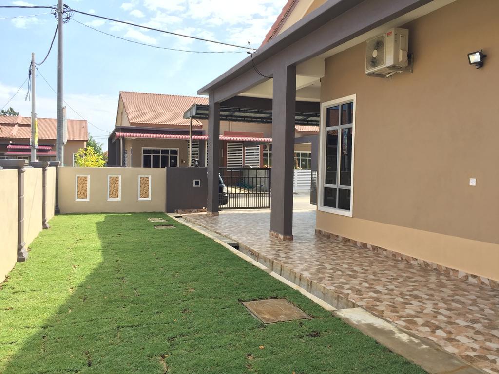 Ana Guest House Jalan Airport Куантан Екстер'єр фото