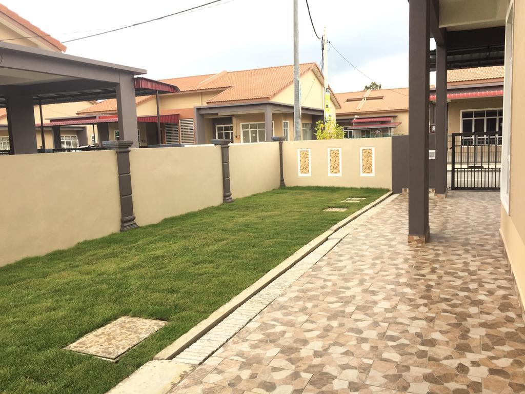 Ana Guest House Jalan Airport Куантан Екстер'єр фото